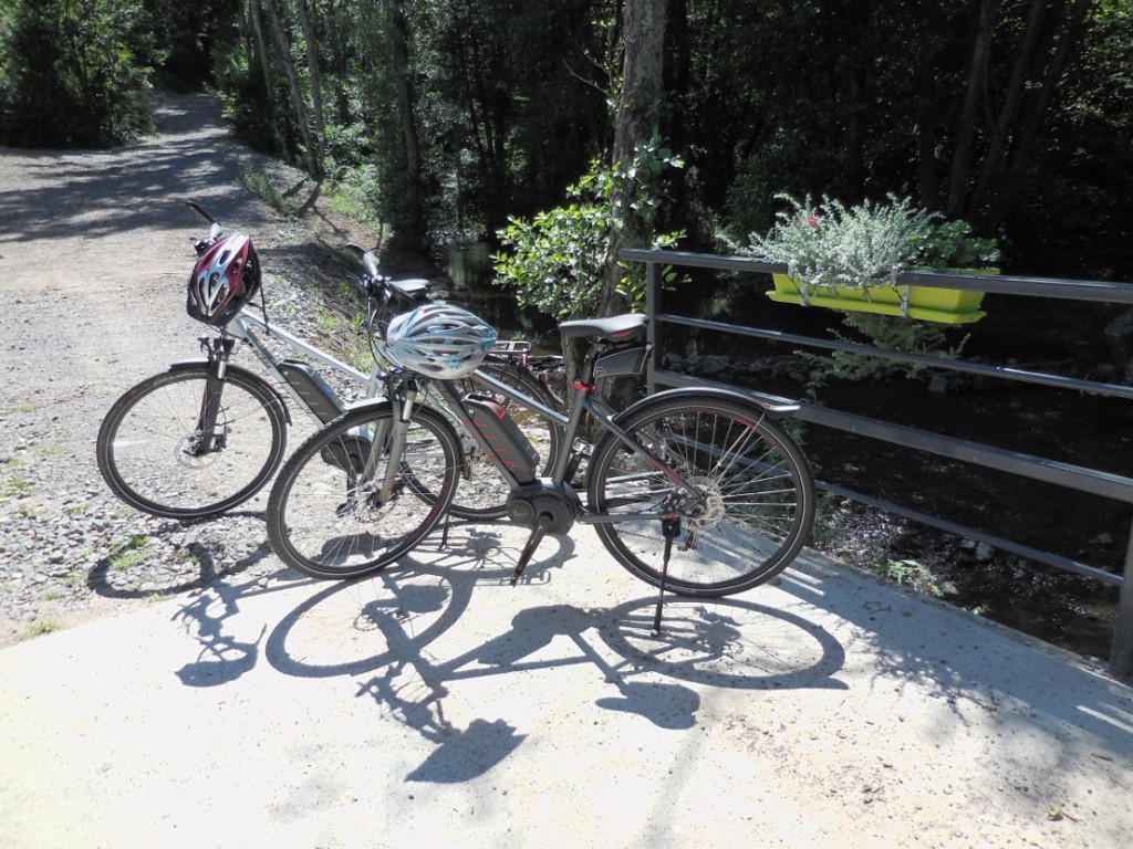 Vélos éléctriques en location à la chambre d'hôtes Le Refuge de la Vallée